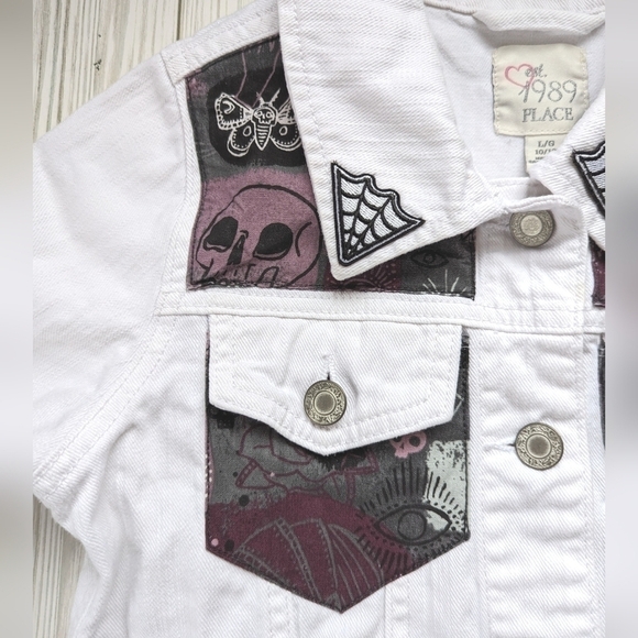 Cats and Crystals Custom Made Jean Jacket in Distressed White Girls Size 10/12 - Picture 4 of 9